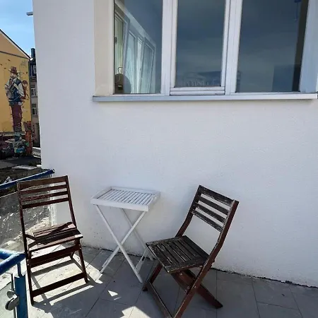 Stilvolles City-apartment Im Zentrum Von Mit Balkon Lejlighed *